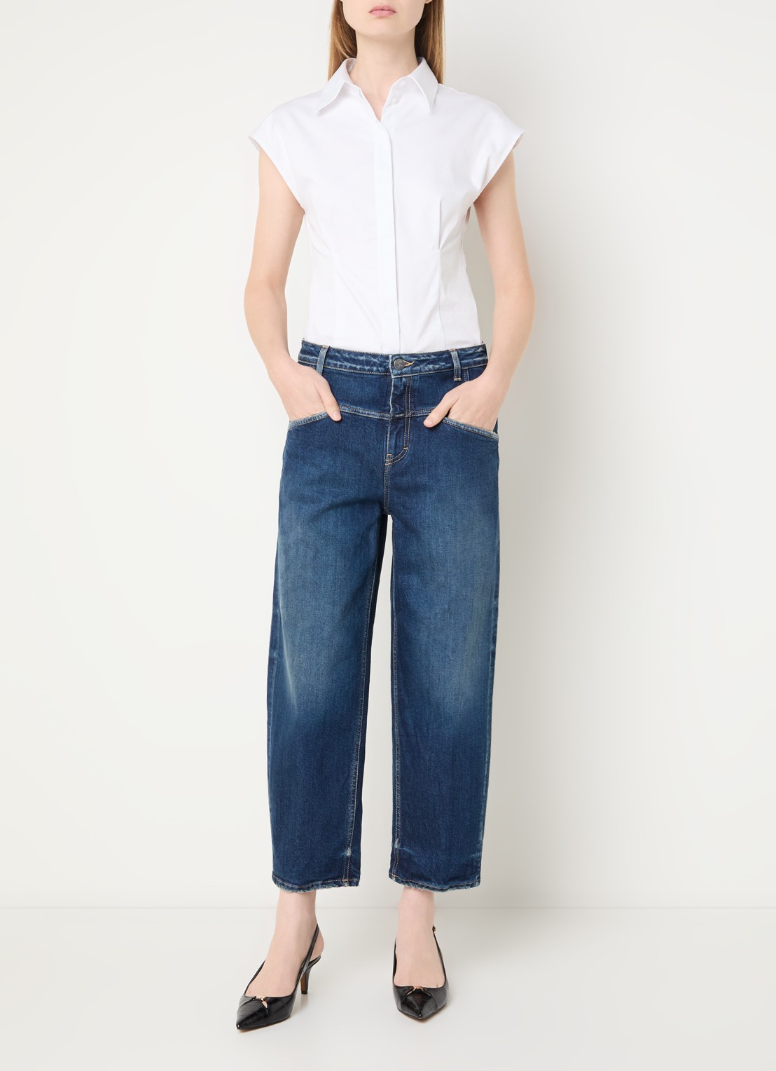 CLOSED Stover-X high waist cropped tapered jeans met donkere wassing - voorkant 2 indigo