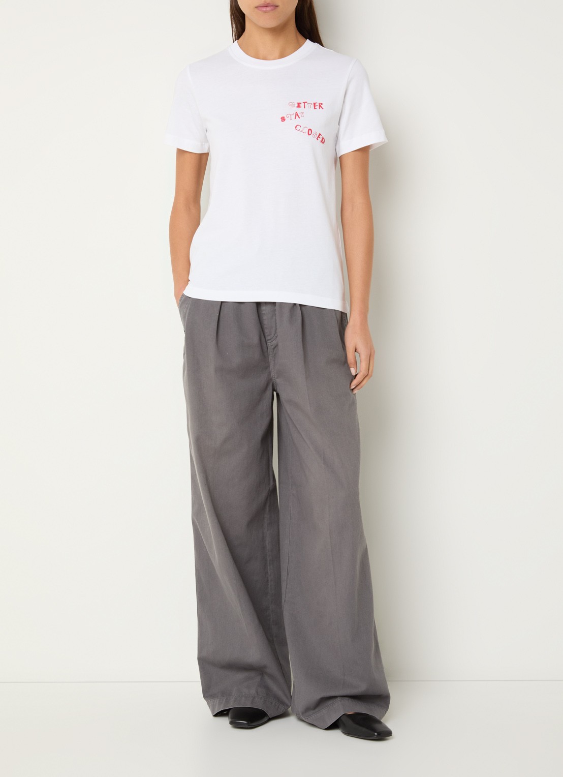 CLOSED T-shirt met logoprint - voorkant 3 wit