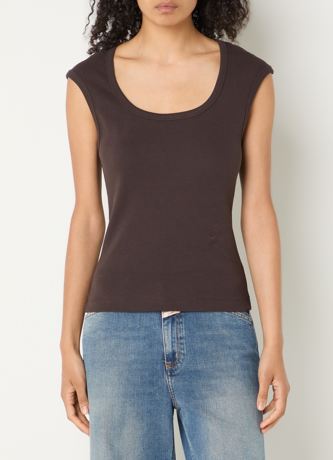CLOSED Tanktop met ribstructuur en ronde hals - detail 4 donkerbruin