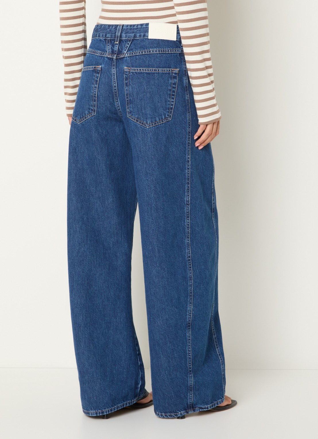 CLOSED Tori-x high waist wide leg jeans met steekzakken  - achterkant indigo