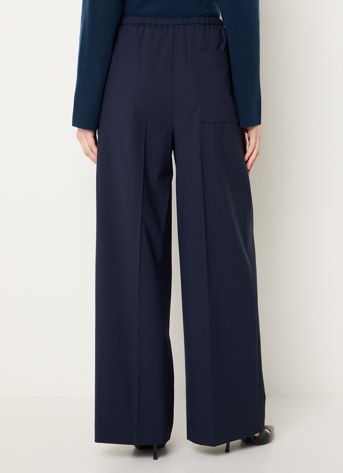 CLOSED Wynston high waist wide fit pantalon in wolblend met steekzakken - achterkant 3 donkerblauw