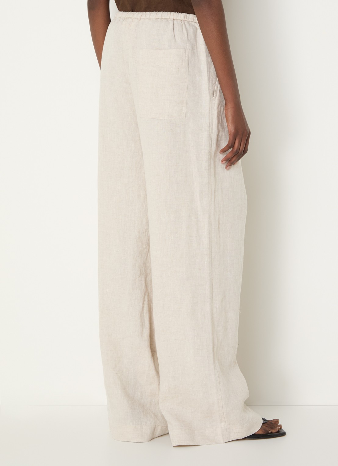 CLOSED Wynston high waist wide fit pantalon van linnen - achterkant beige