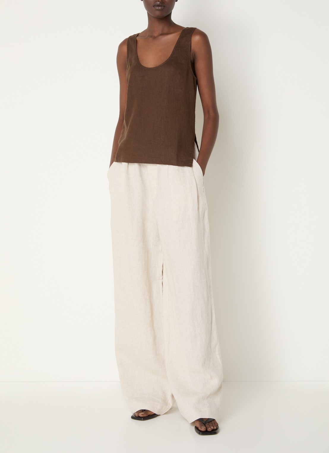 CLOSED Wynston high waist wide fit pantalon van linnen - voorkant 4 beige
