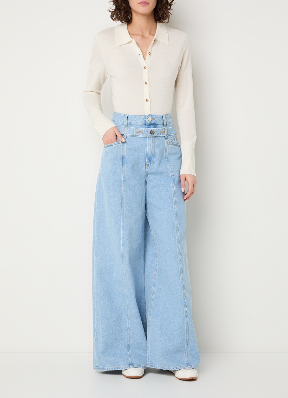 CLOSED Zoya-X high waist wide leg jeans met lichte wassing - voorkant 4 lichtblauw