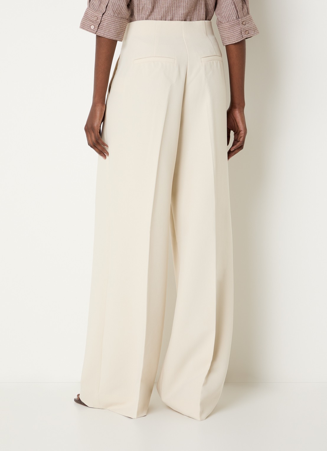 Co'Couture AcileCC LL high waist loose fit pantalon met sierknopen - achterkant creme