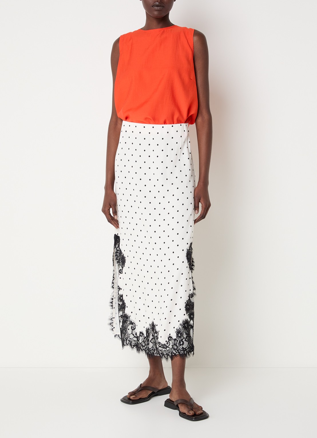 Co'Couture Amelli high waist midi rok met details van kant - voorkant 3 gebroken wit