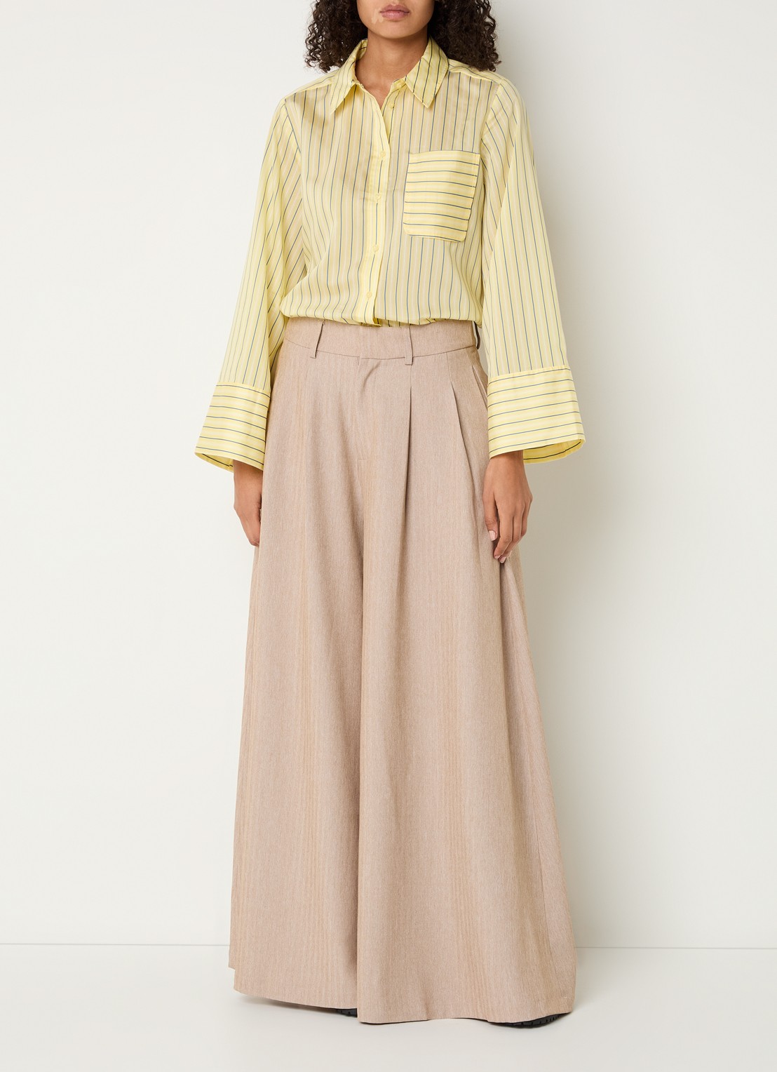Co'Couture Blaine blouse met streepprint - voorkant 4 lichtgeel