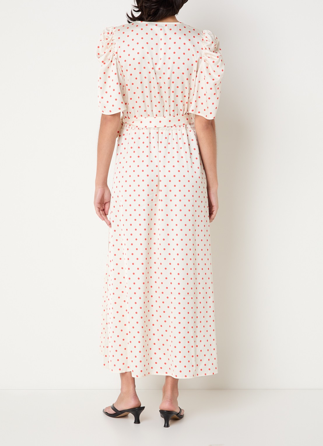 Co'Couture Cambria midi jurk van satijn met stippenprint en strikceintuur - achterkant 3 gebroken wit