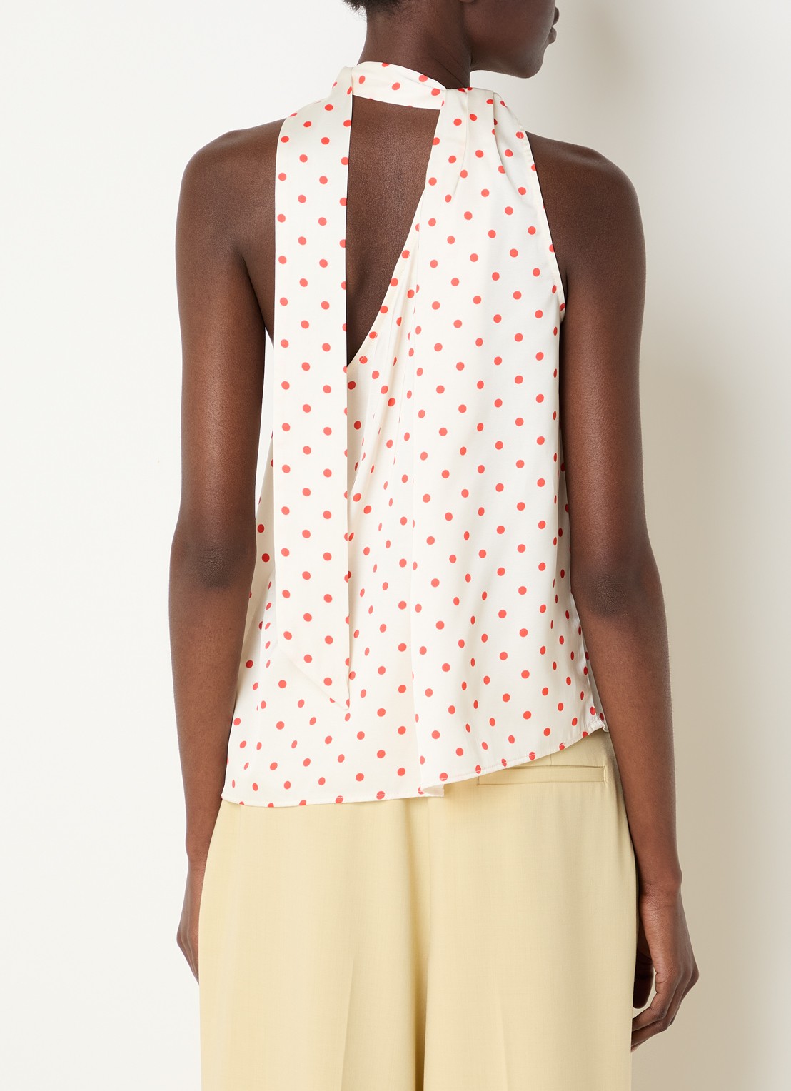 Co'Couture Cambria top met asymmetrische hals en stippenprint - achterkant creme
