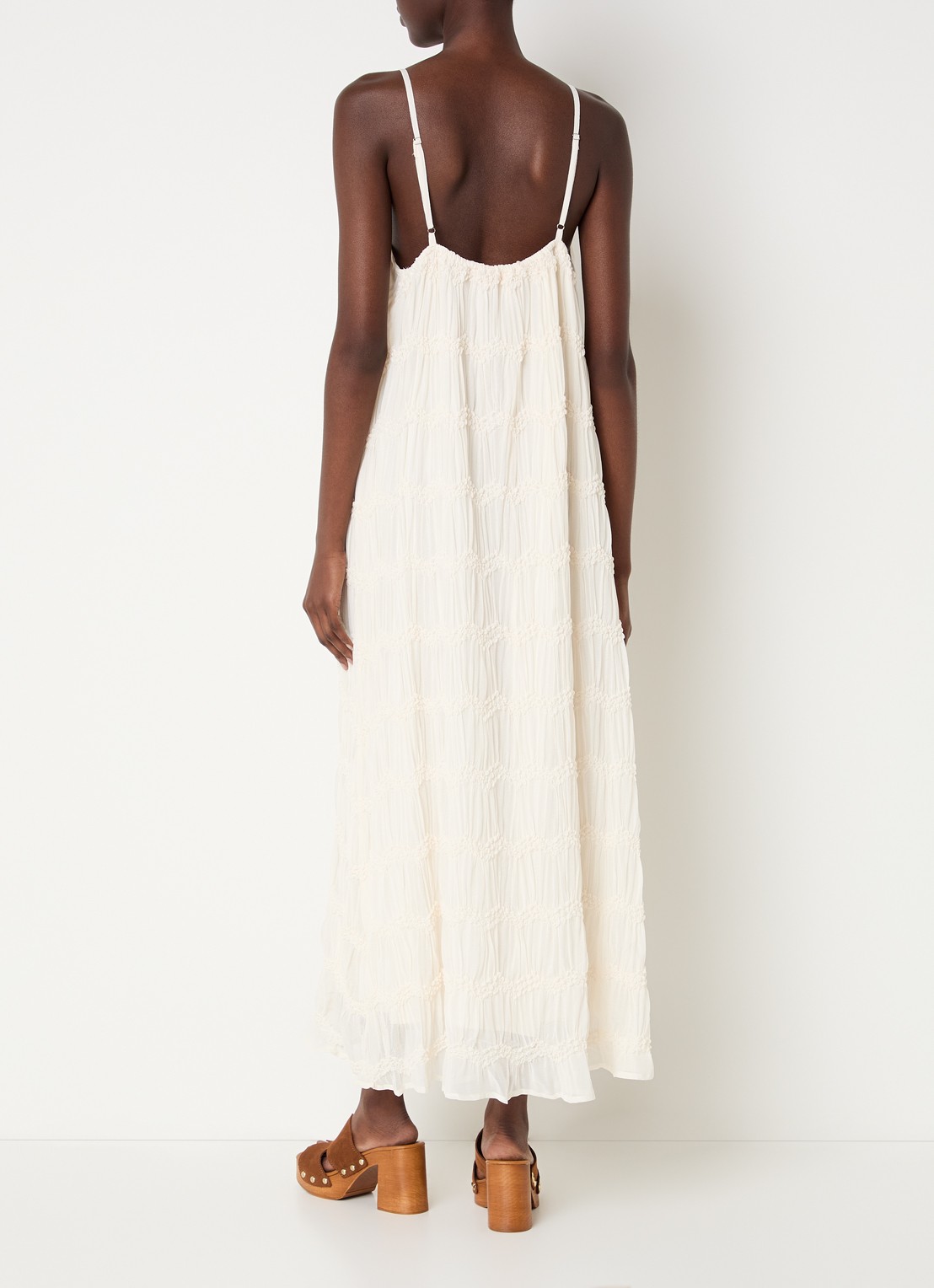 Co'Couture JerryCC maxi jurk met ruches en volant - achterkant 3 gebroken wit