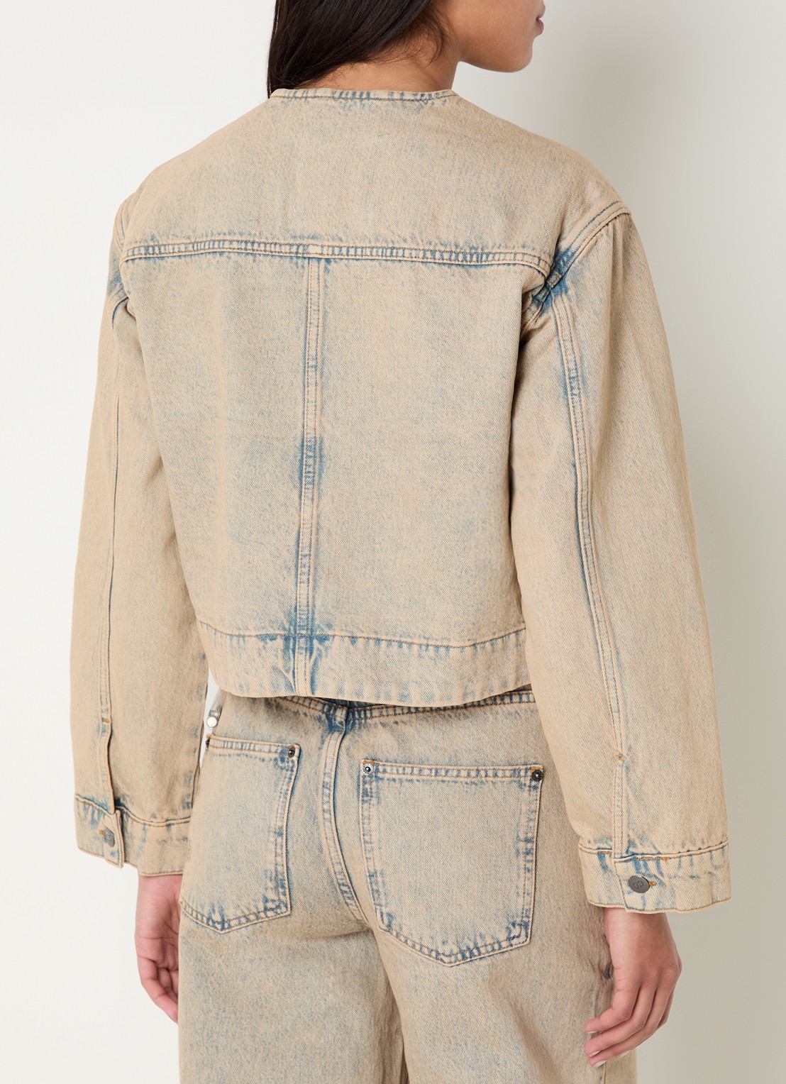 Co'Couture Maura spijkerjas met verwassen afwerking - achterkant zand