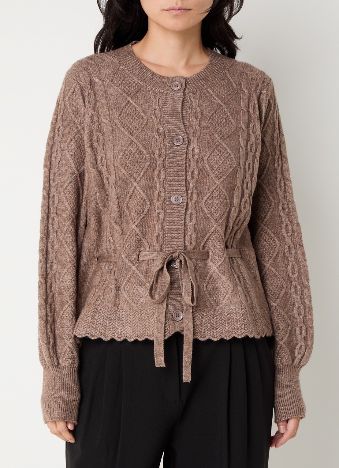 Co'Couture Row kabelgebreid vest met strikceintuur  - detail 4 bruin