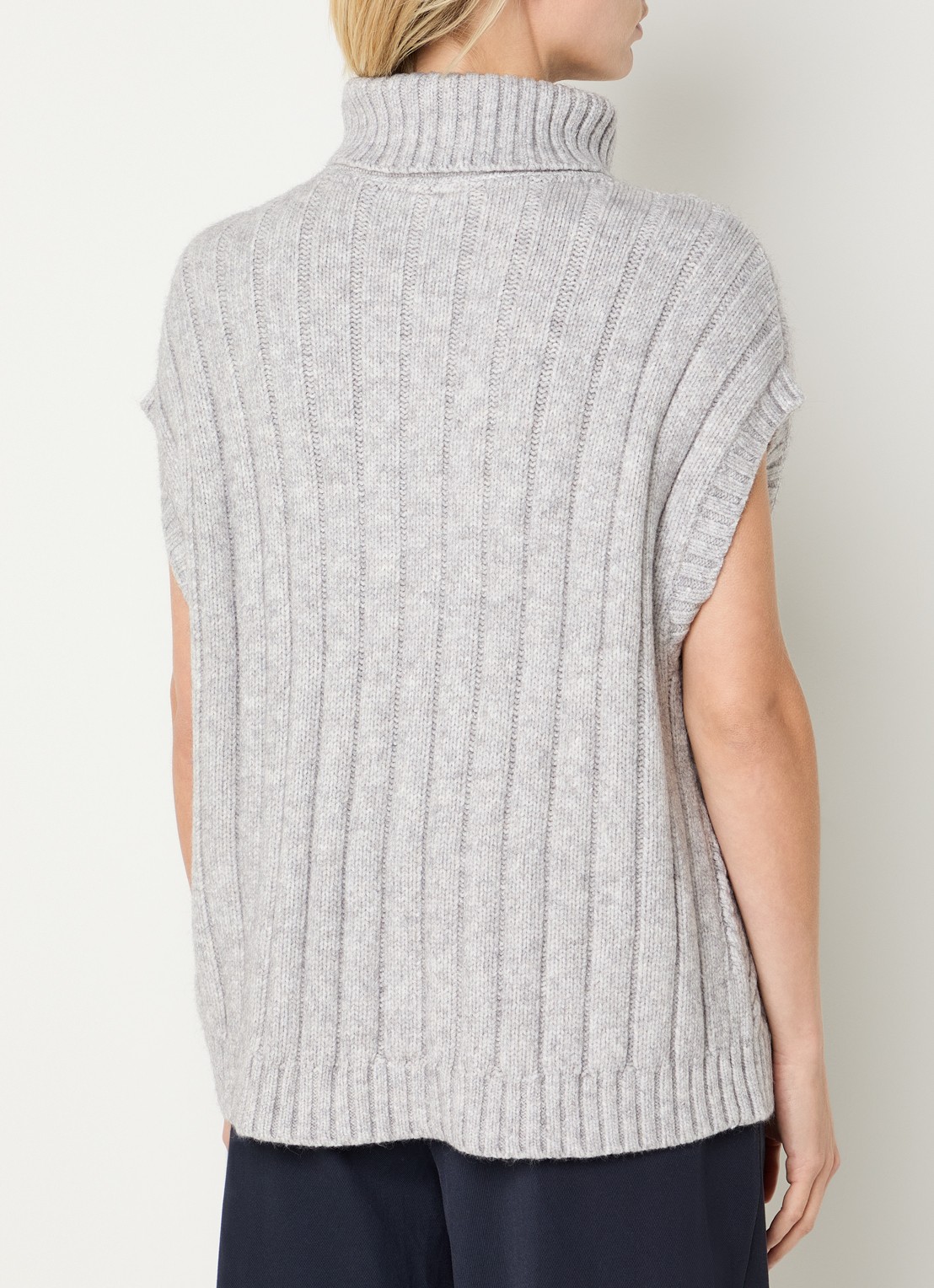 Co'Couture Row oversized kabelgebreide spencer met col - achterkant 3 grijsmele