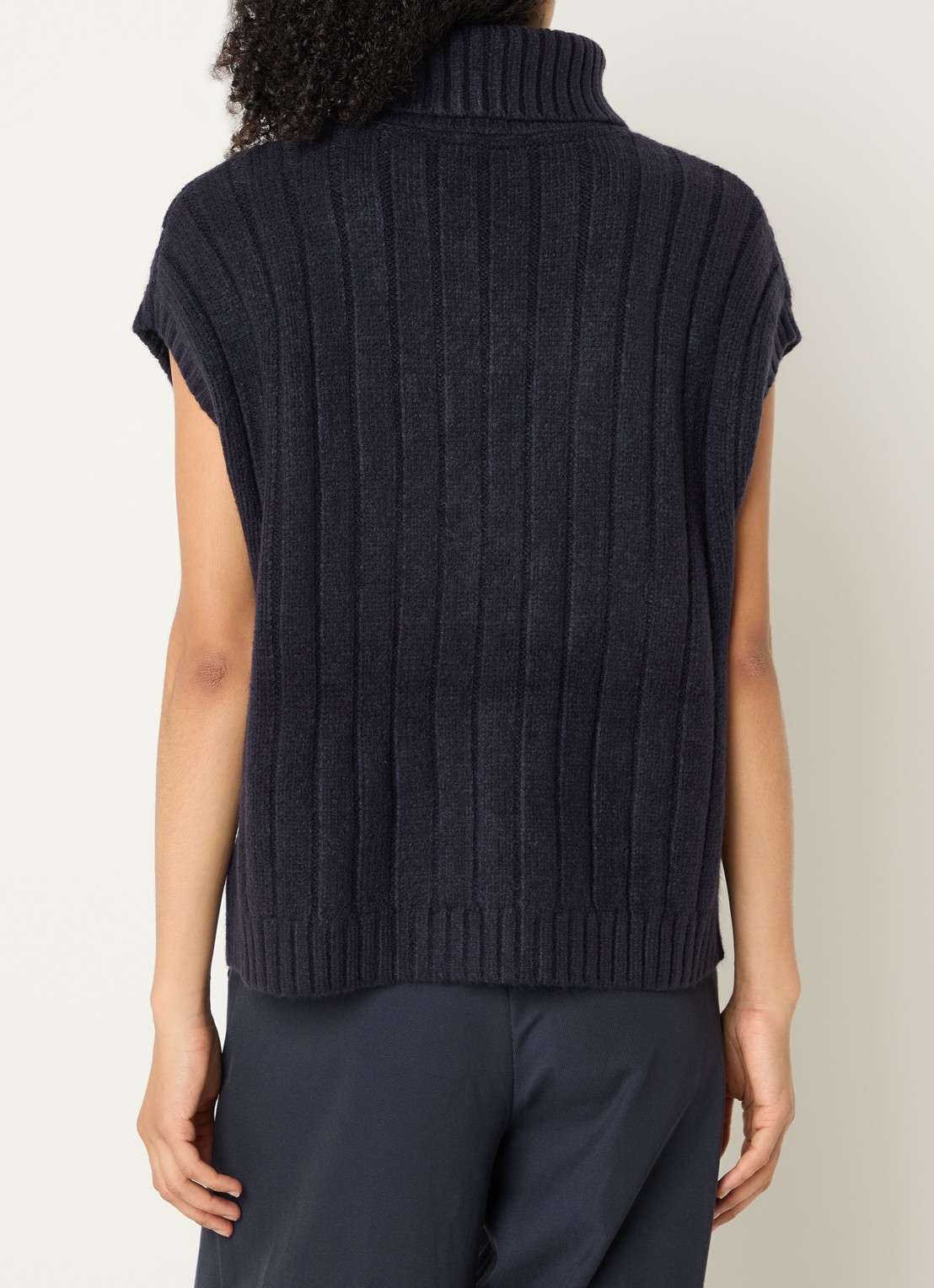 Co'Couture Row oversized kabelgebreide spencer met col - achterkant 4 blauw