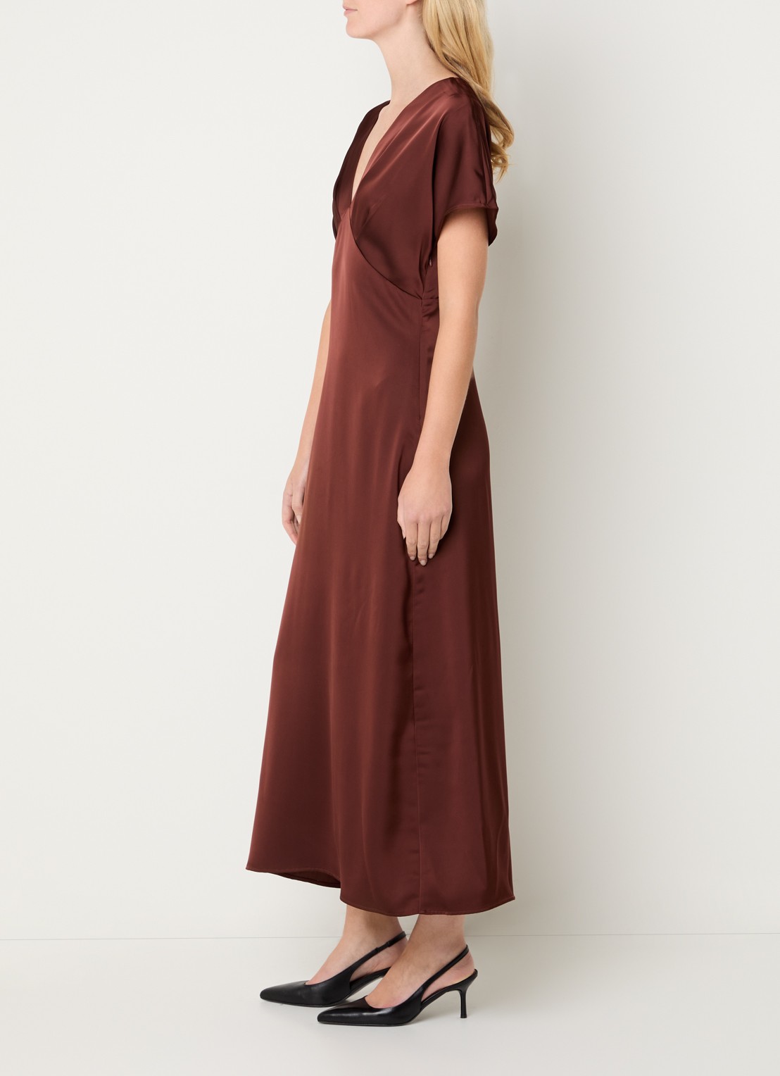 Co'Couture Safira maxi tuniekjurk van satijn  - voorkant 3 roodbruin