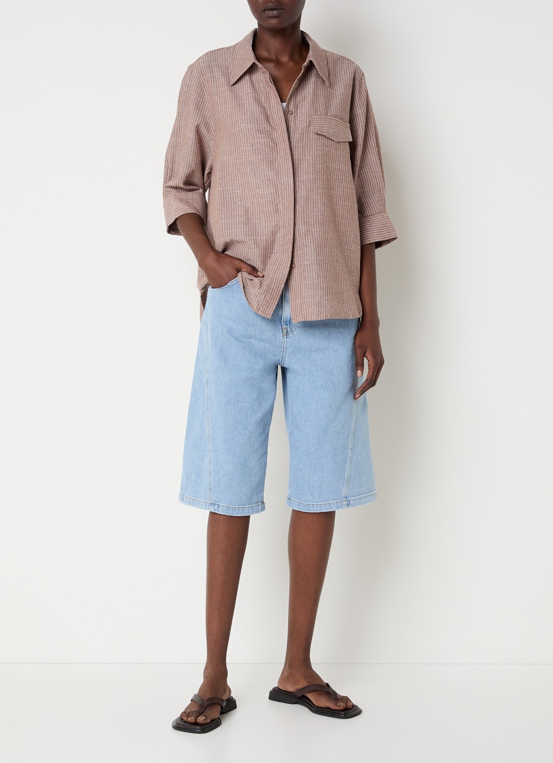Co'Couture SharonCC high waist straight leg korte broek van denim met lichte wassing - voorkant 4 indigo