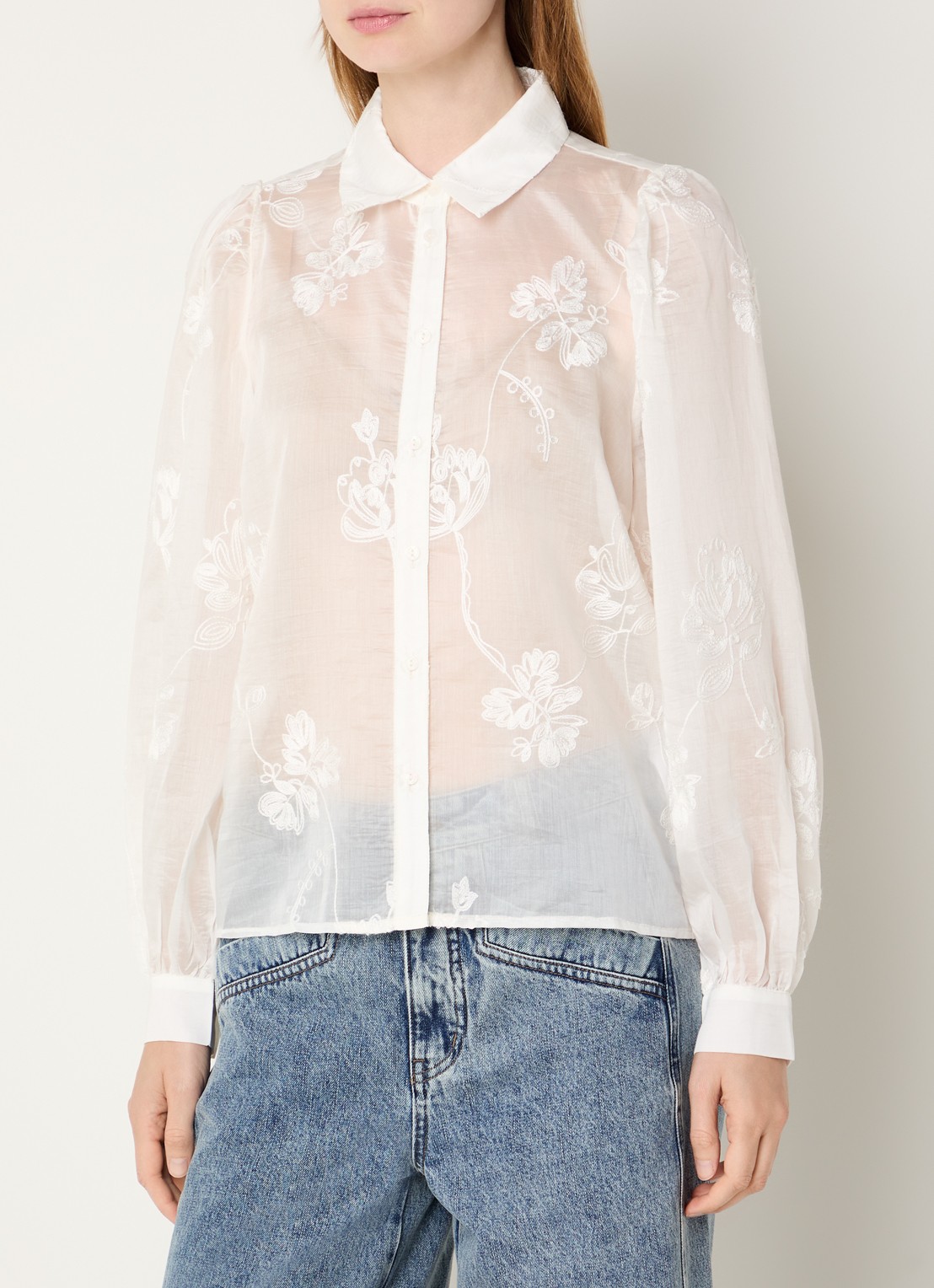 Co'Couture Vivian semi-transparante blouse met borduring - detail 3 gebroken wit