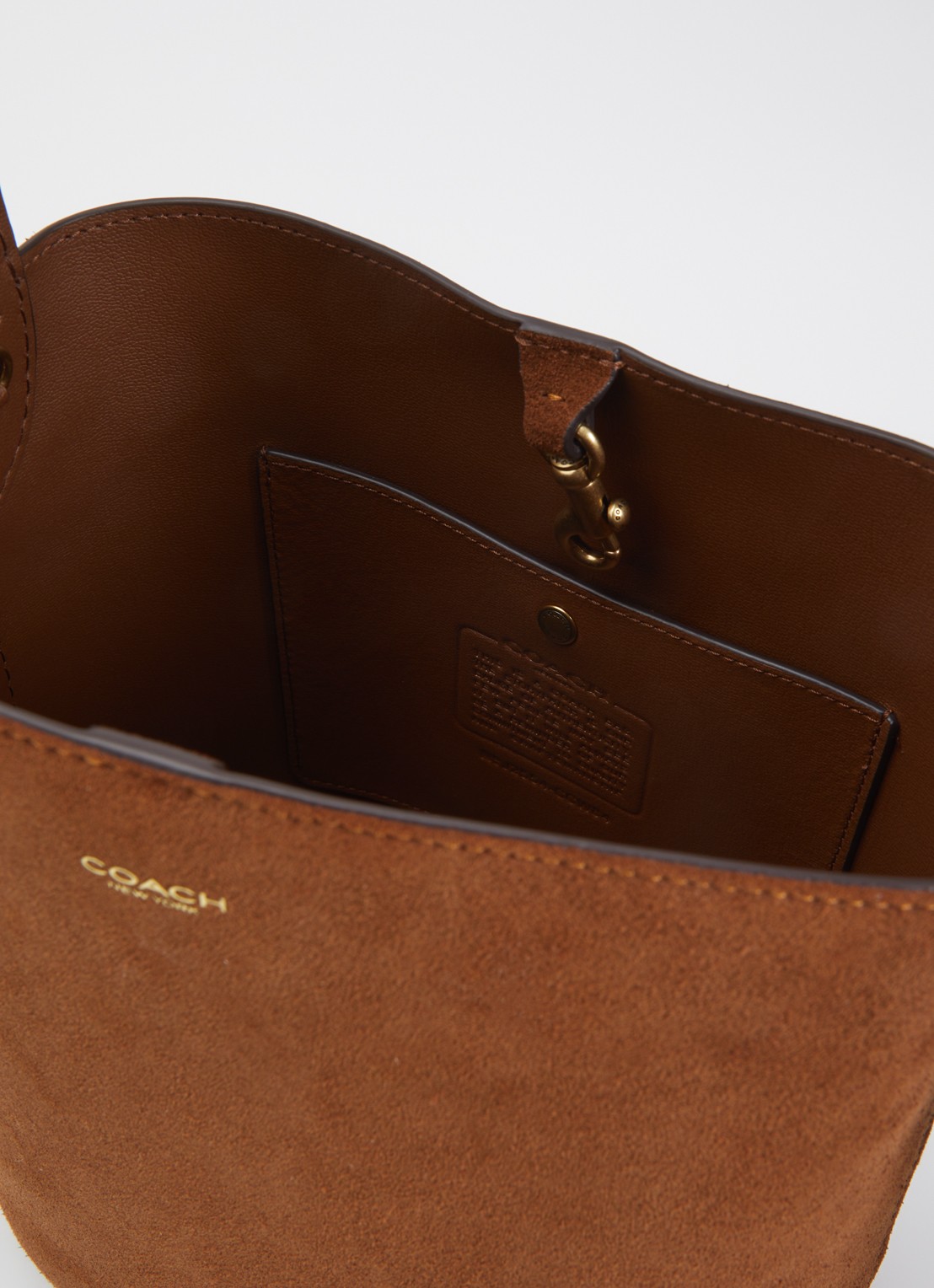 Coach Bleecker 21 schoudertas van suède met uitneembaar etui  - detail 4 hazelnootbruin