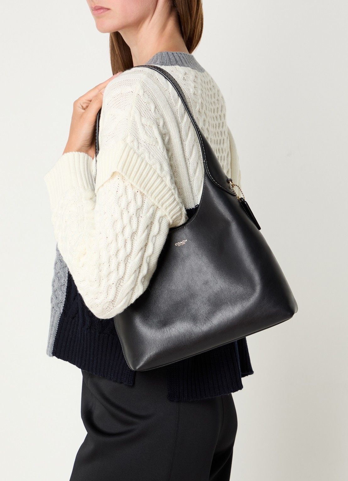 Coach Brooklyn 28 schoudertas van leer - voorkant 2 zwart