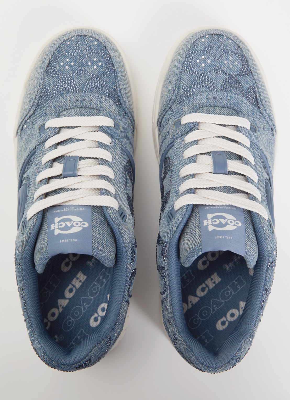 Coach Sneaker van denim met strass - detail 4 blauw