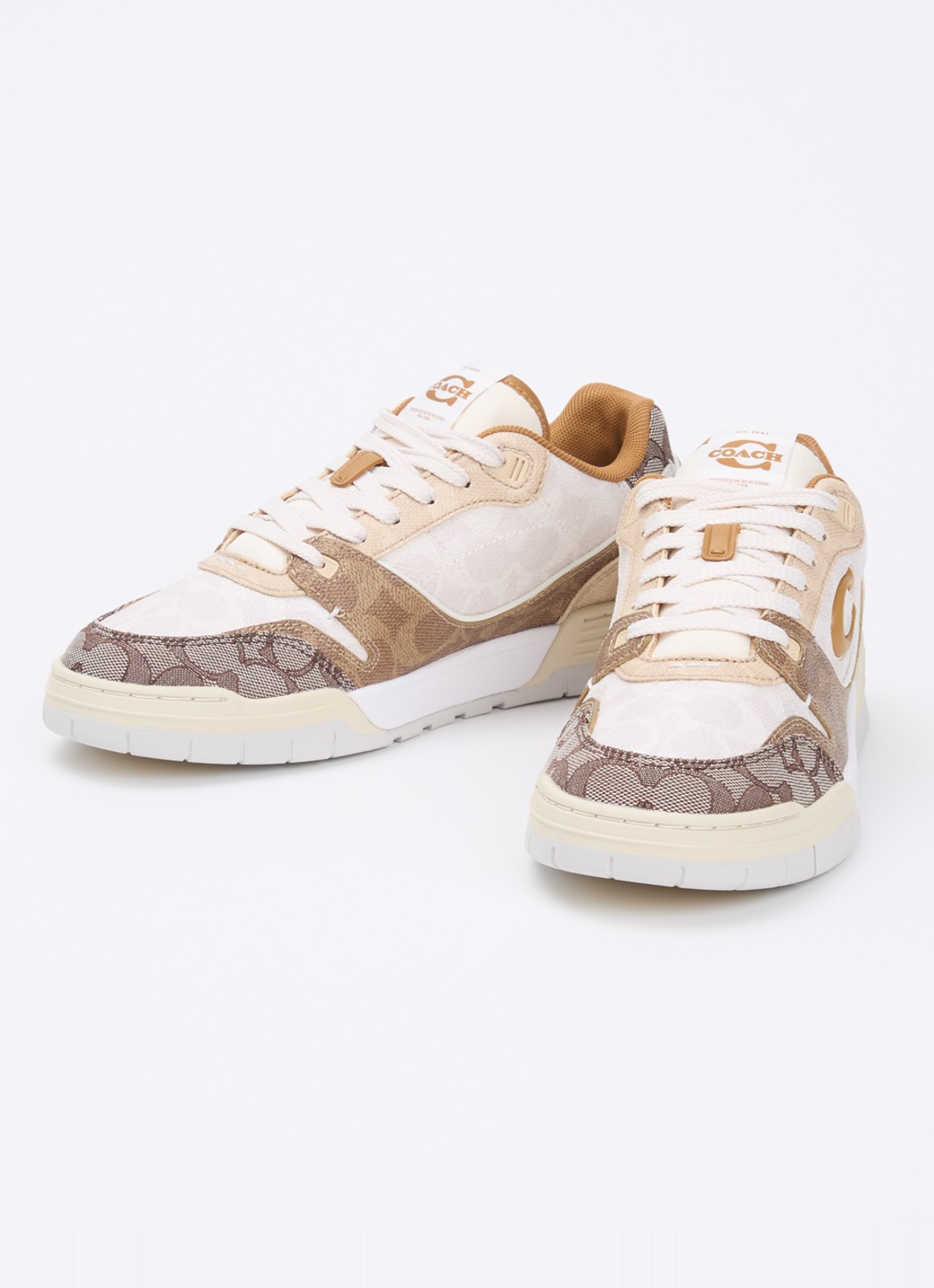 Coach Soho sneaker van leer met logoprint - detail 3 beige