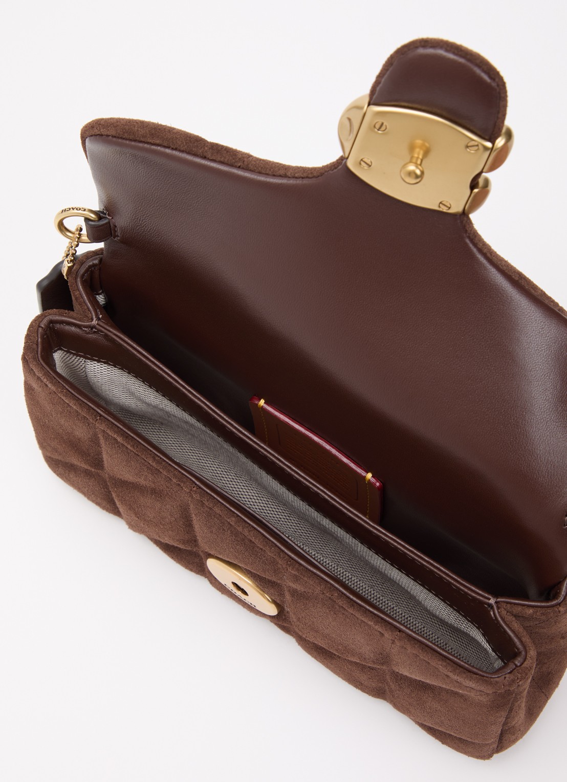 Coach Tabby 19 crossbodytas van quilted suède met afneembare schouderriem - detail 2 chocoladebruin