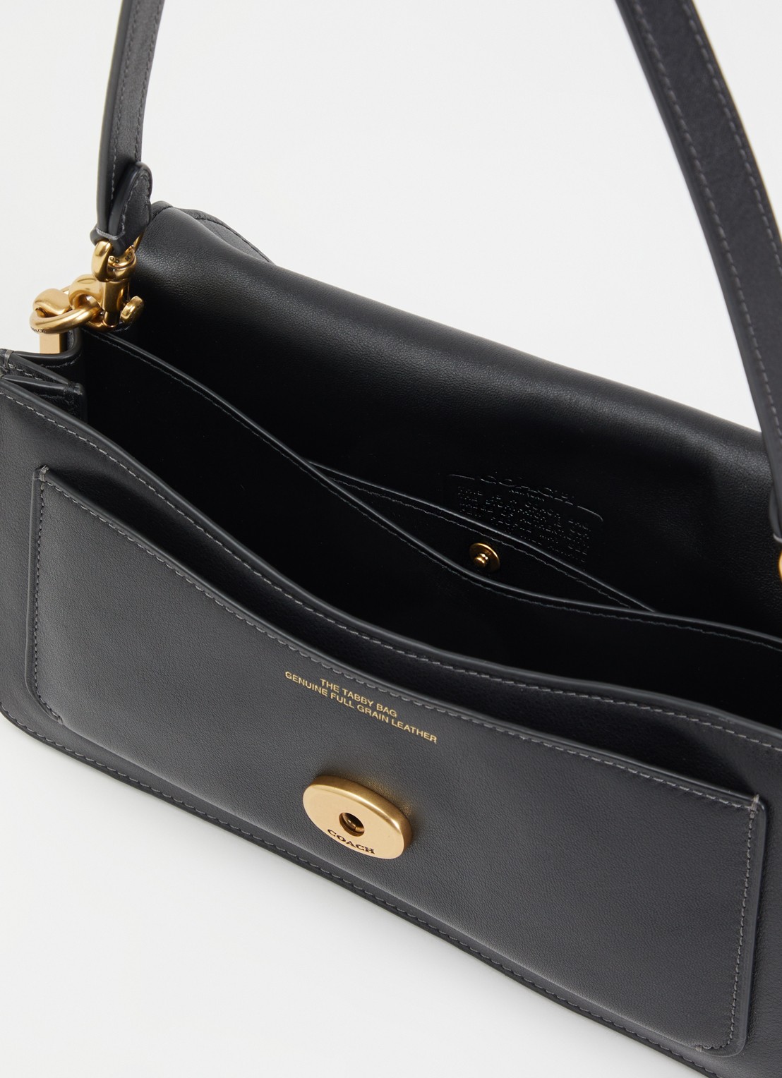 Coach Tabby 26 schoudertas van leer met afneembare schouderriem  - detail zwart