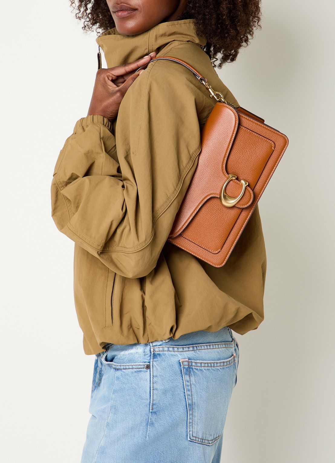 Coach Tabby 26 schoudertas van leer met afneembare schouderriem - voorkant 6 cognac