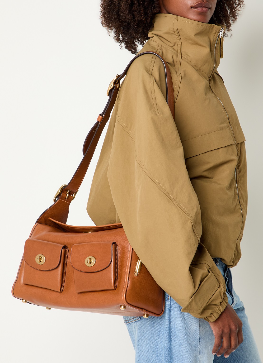 Coach Turnlock Haversack schoudertas van kalfsleer met verstelbare schouderriem  - voorkant 6 bruin