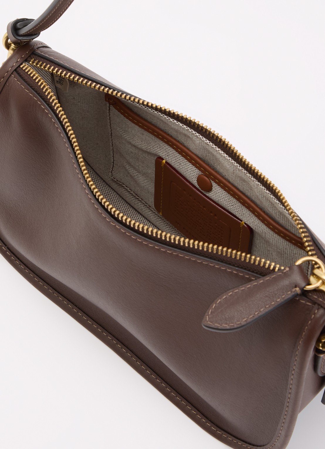 Coach Waverly schoudertas van leer met afneembare schouderriem - detail 4 donkerbruin