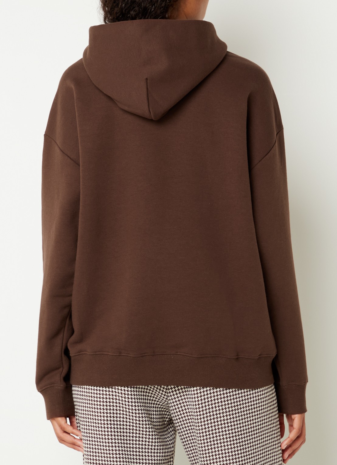 Colourful Rebel CLRFL RBL oversized hoodie in biologische katoenblend - achterkant bruin