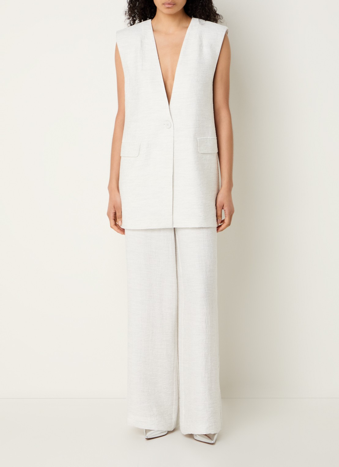 Copenhagen Muse Brie gilet met klepzakken en structuur - voorkant 4 gebroken wit