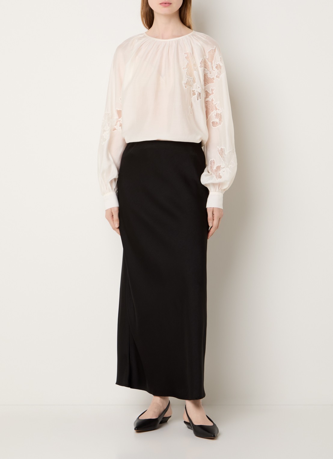 Copenhagen Muse Molly semi-transparante tuniek  met broderie - voorkant 4 creme
