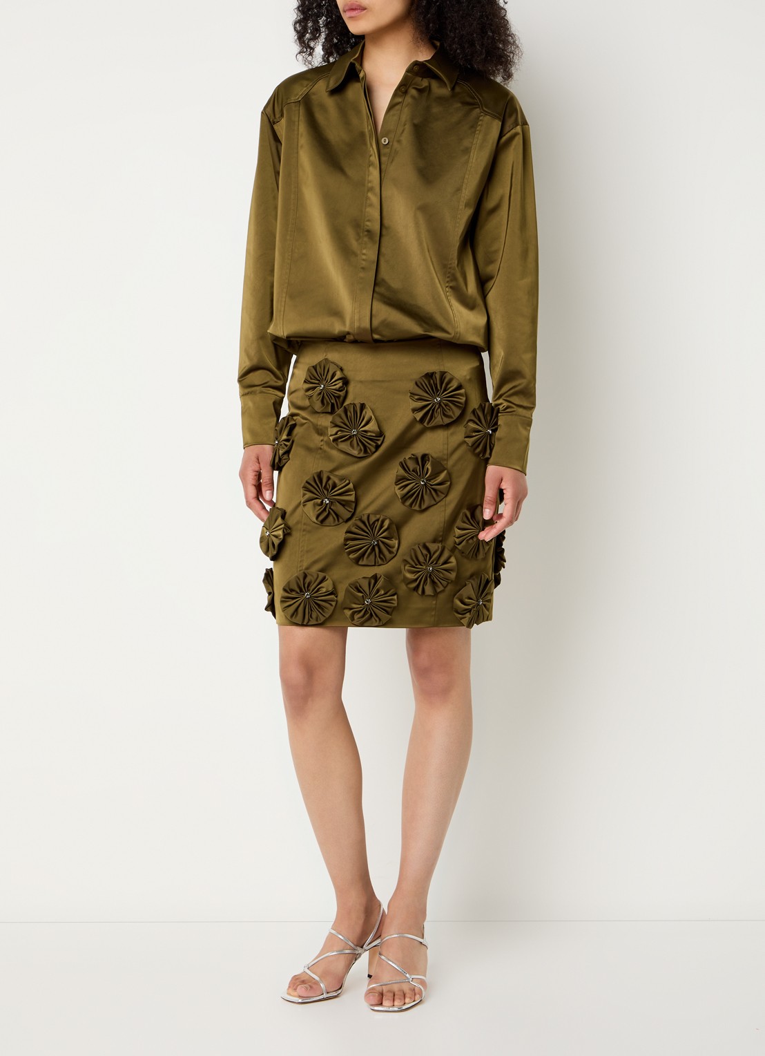 Copenhagen Muse Tino minirok met applicatie en strass - voorkant 3 olijfgroen