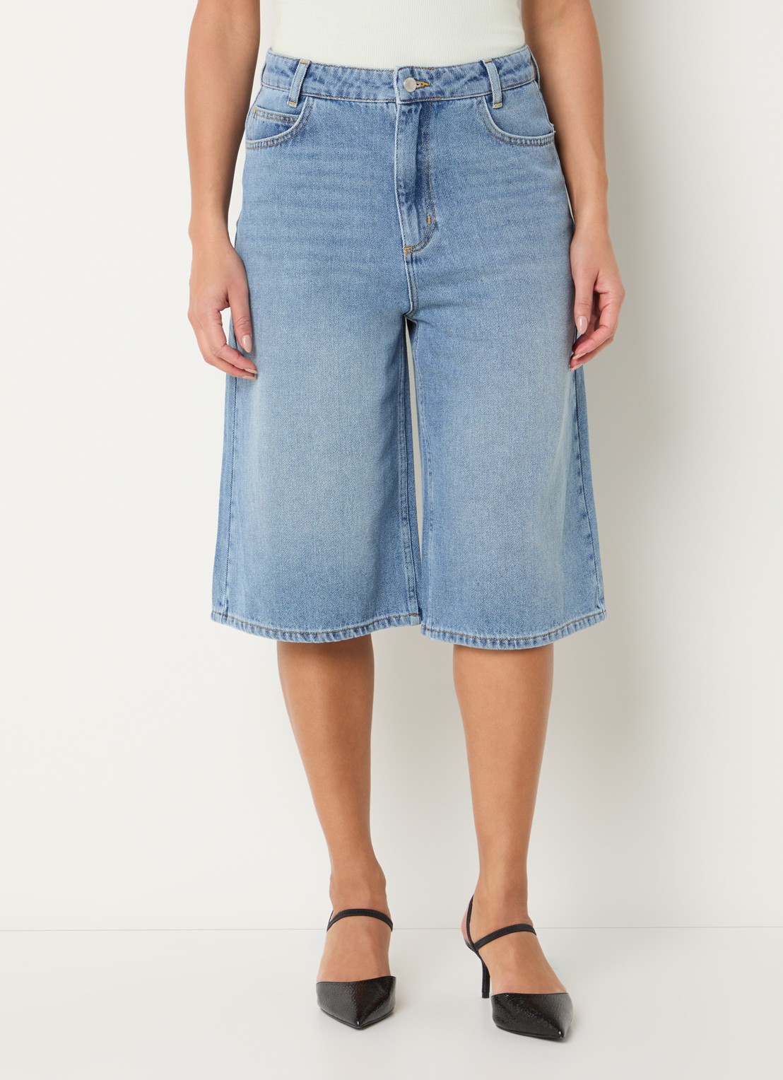 Copenhagen Muse Wide fit korte broek van denim met medium wassing - detail 4 indigo