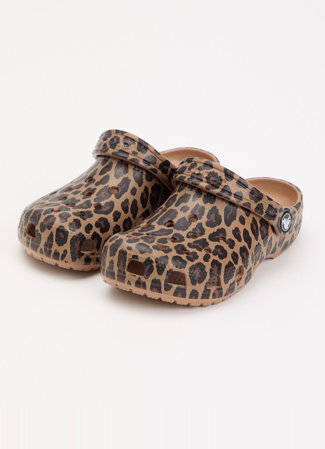 Crocs Classic Clog instapper met panterprint - detail bruin