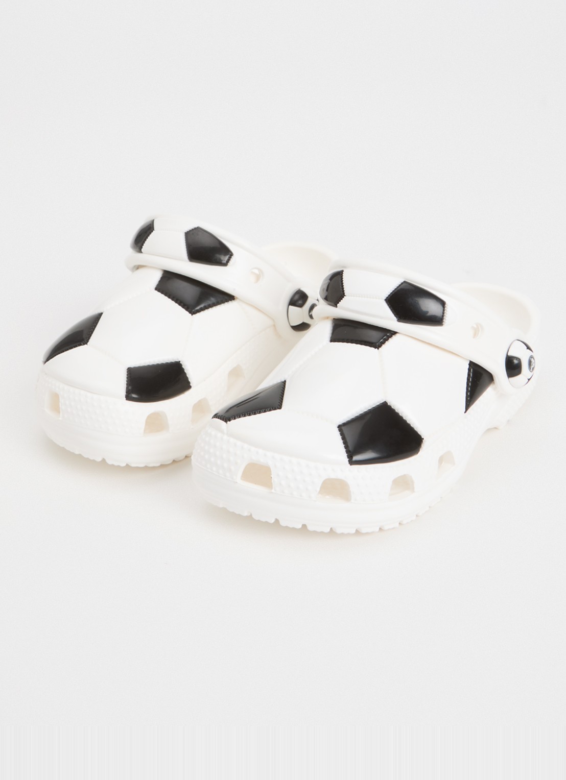 Crocs Classic Soccer Ball Clog instapper - voorkant 3 wit