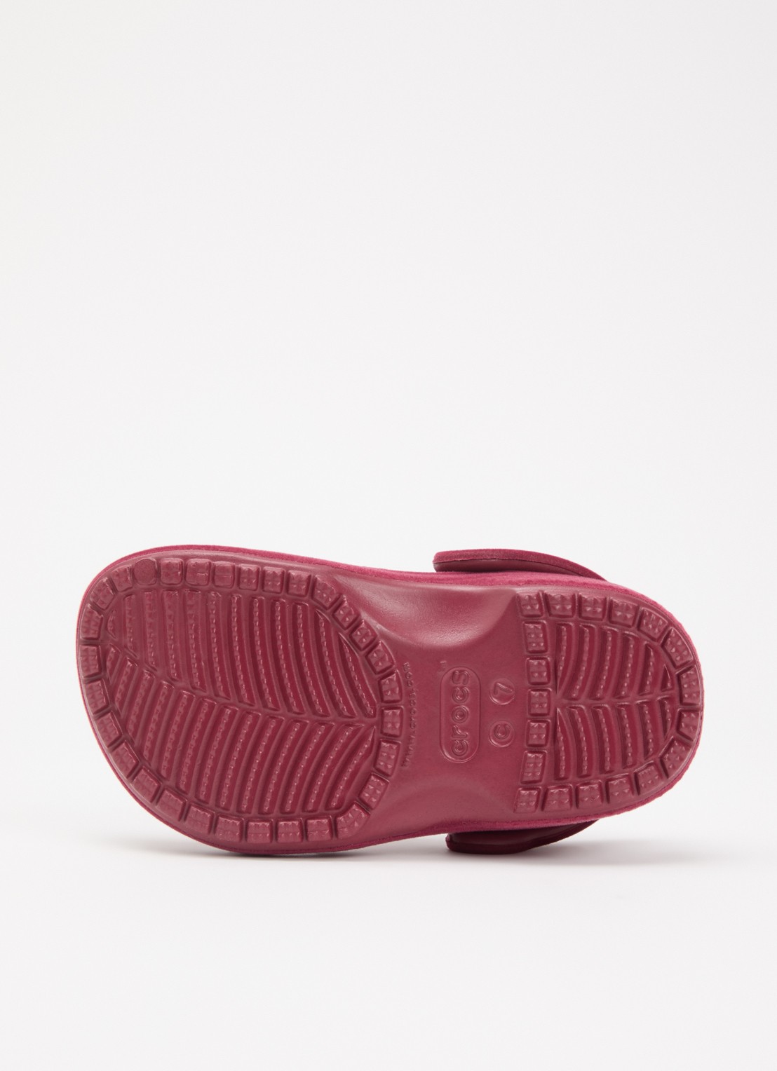 Crocs Classic Velvet Clog instapper van fluweel met logo - detail 4 bordeauxrood