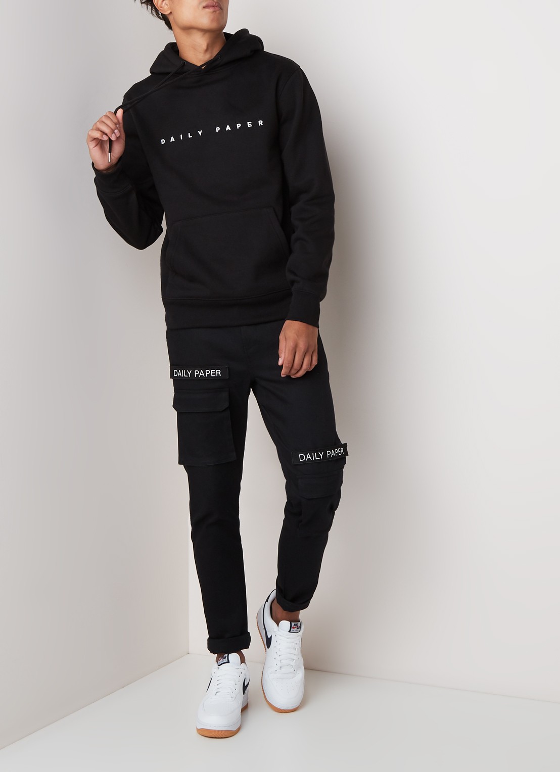 Daily Paper Alias hoodie met logoborduring - voorkant 4 zwart