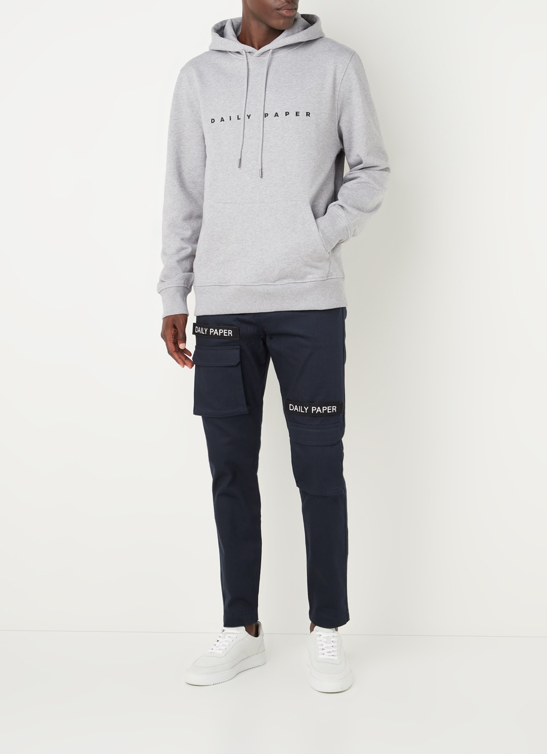 Daily Paper Alias hoodie met logoborduring - voorkant 2 grijs