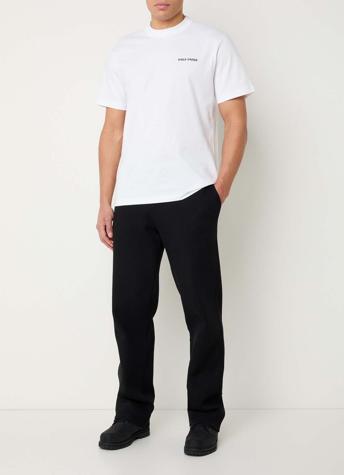 Daily Paper Chain Shield T-shirt met logo- en backprint - voorkant 3 wit