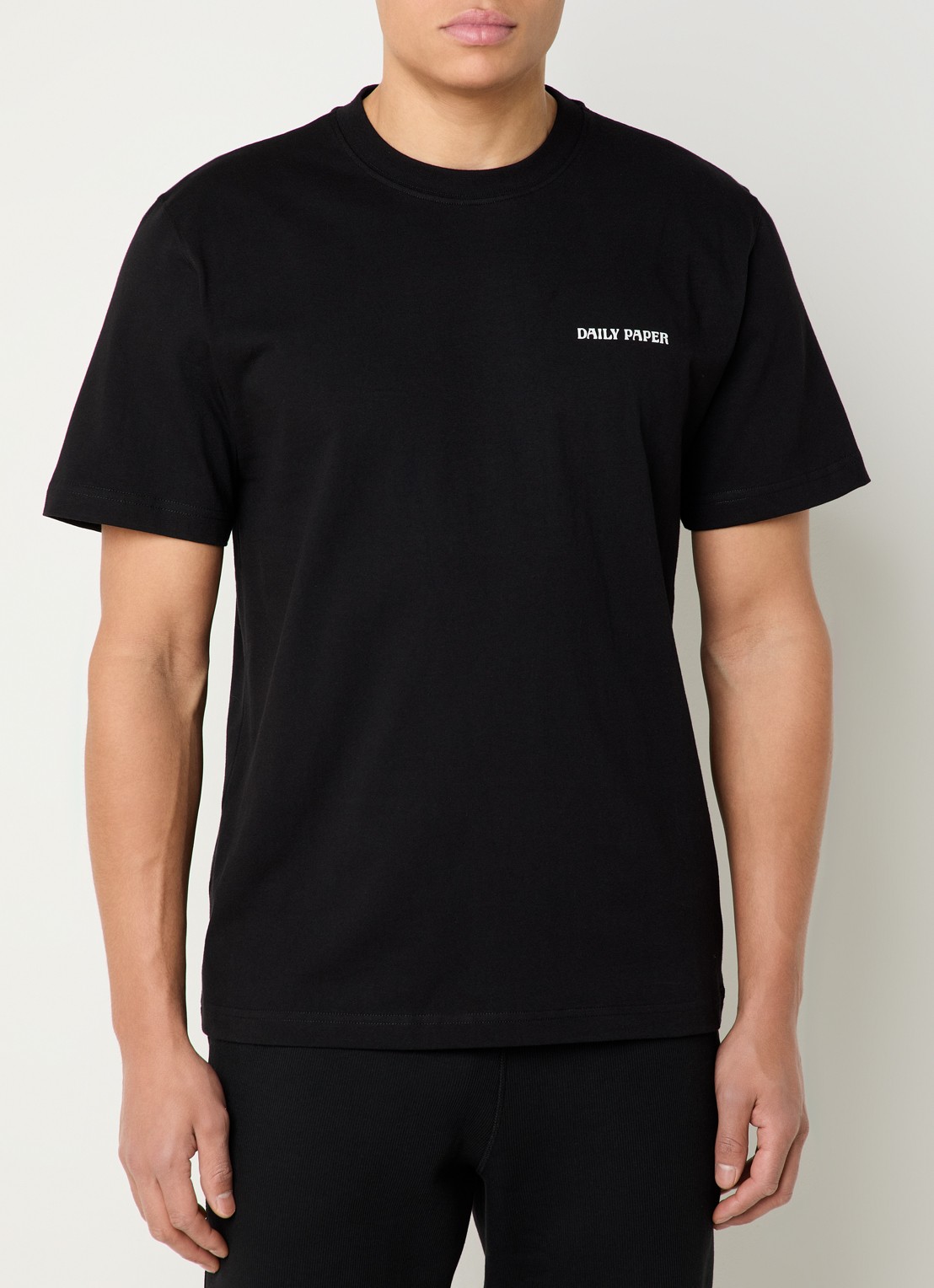 Daily Paper Chain Shield T-shirt met logo- en backprint - achterkant 3 zwart