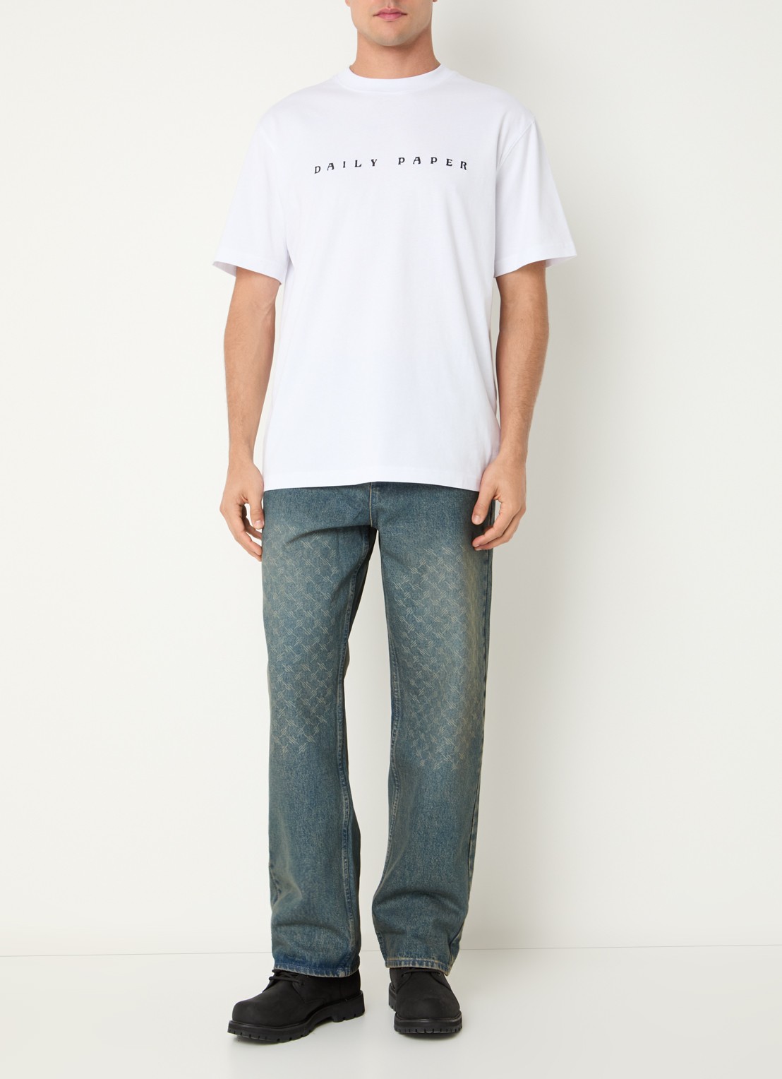 Daily Paper Dias Alias T-shirt met logoborduring - voorkant 4 wit
