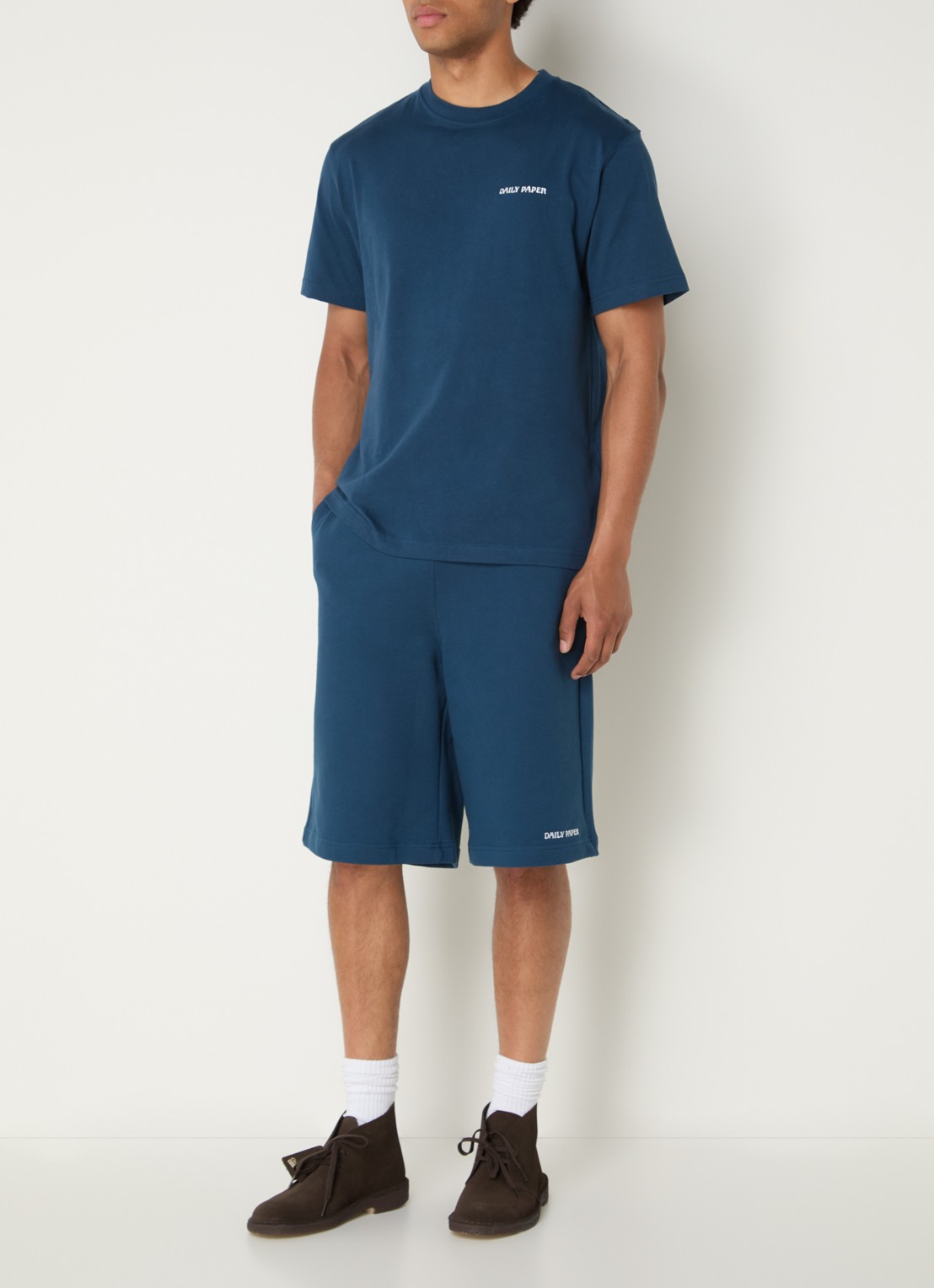 Daily Paper Dias T-shirt met logo - voorkant 3 donkerblauw
