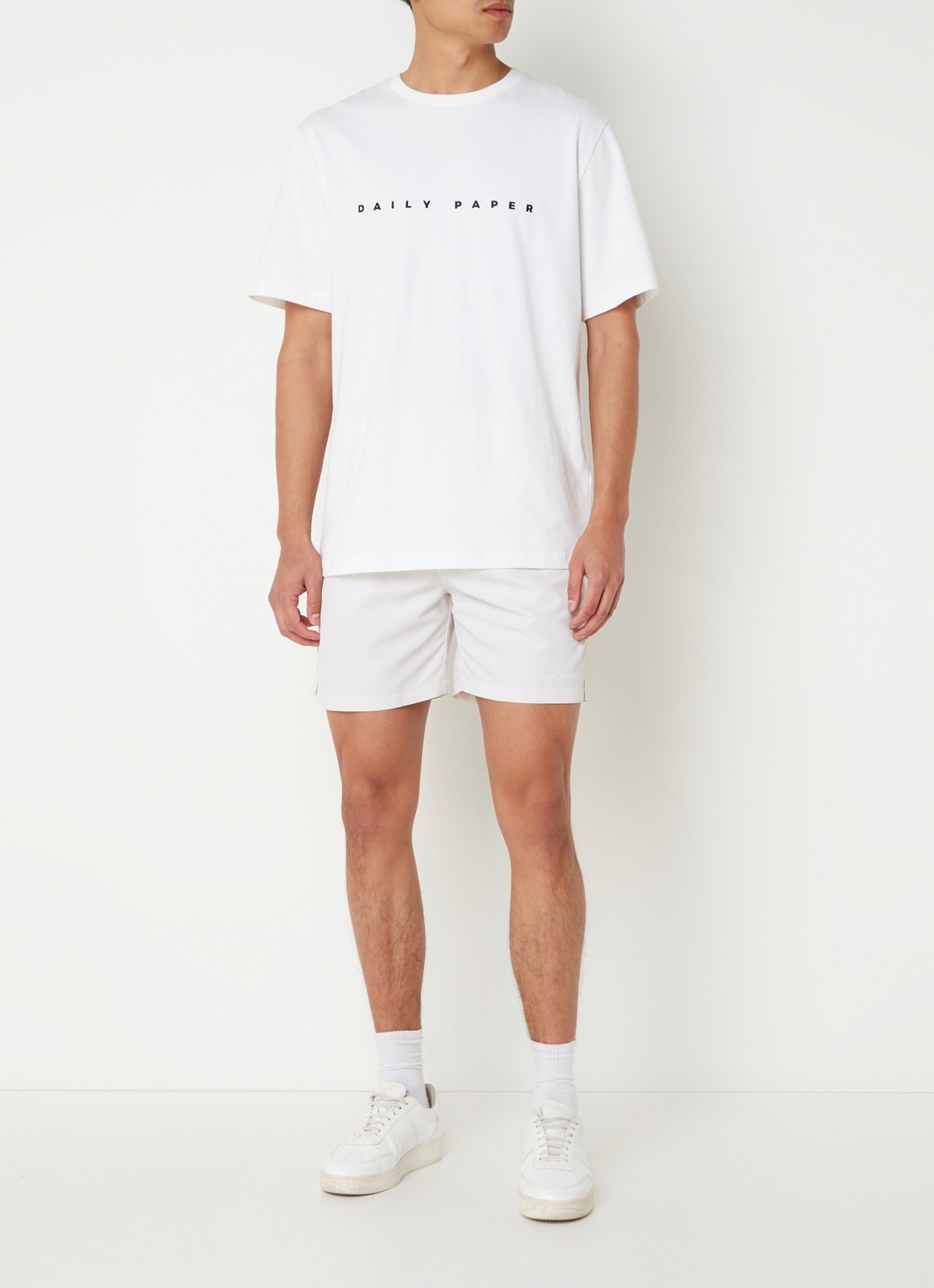 Daily Paper Eswim zwemshorts met steekzakken en logo - voorkant 2 wit