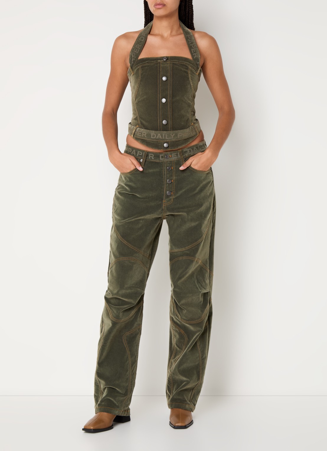 Daily Paper Low waist loose fit jeans van corduroy - voorkant 6 olijfgroen