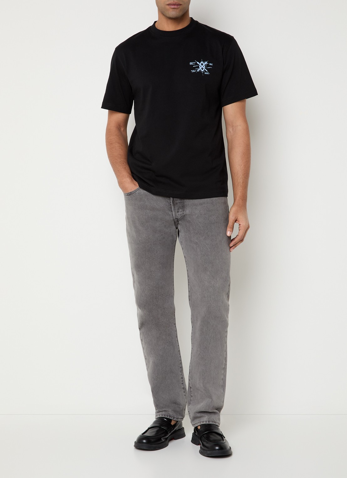 Daily Paper Shield Evolution T-shirt met logo- en backprint - voorkant 4 zwart