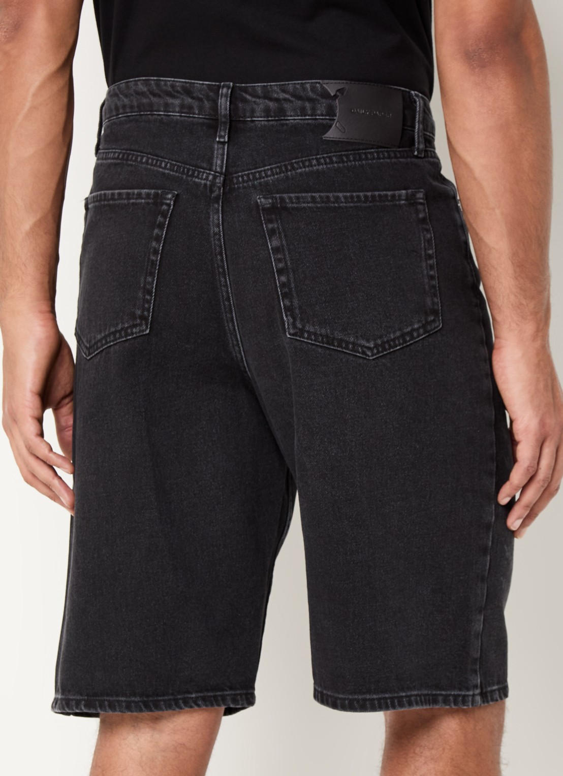 Daily Paper Straight fit korte broek van denim met gekleurde wassing - achterkant 4 zwart