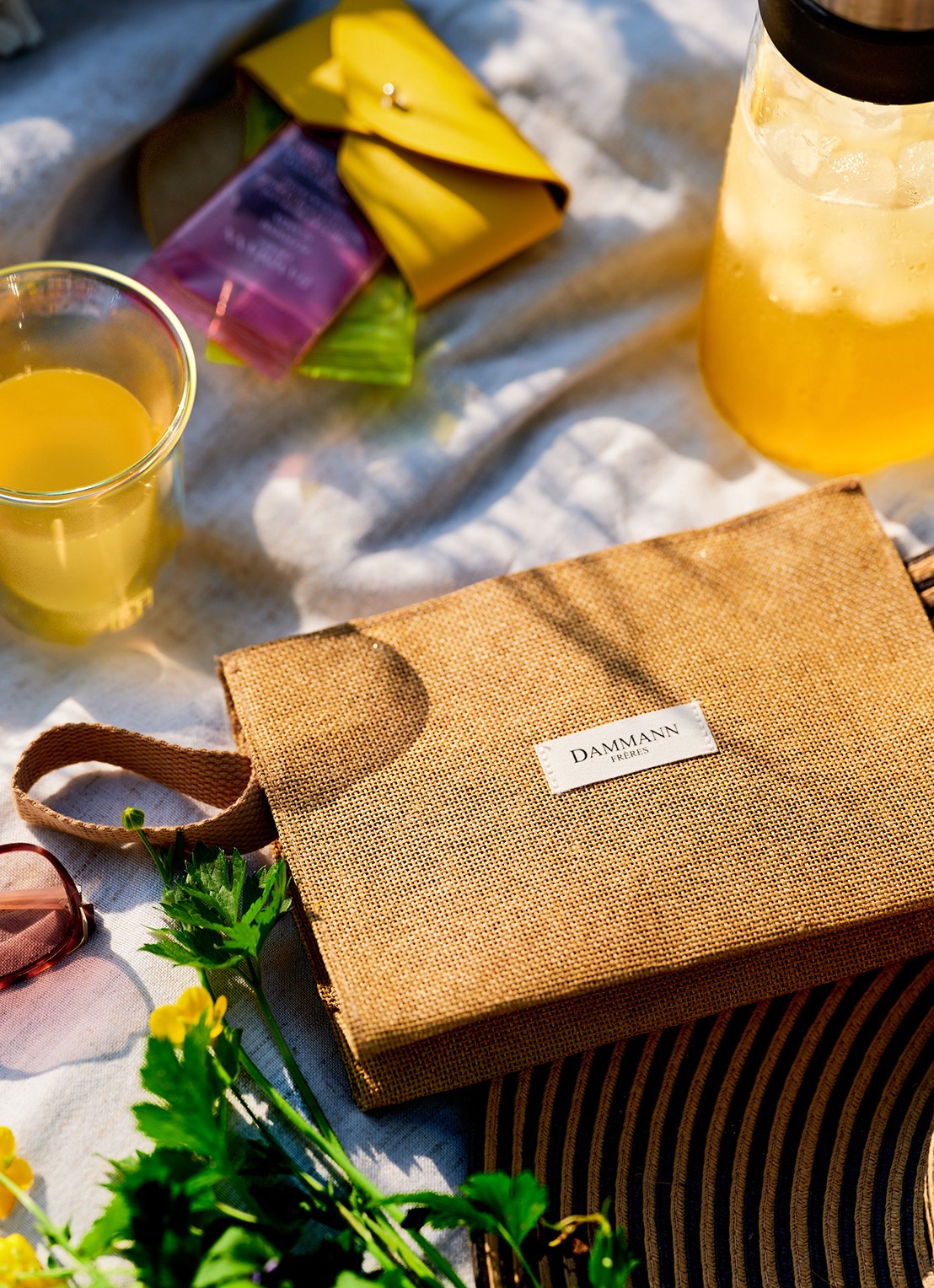 DAMMANN Frères Sunrise Ice Tea theezakjes in geschenkverpakking 82 gram - detail 4 undefined
