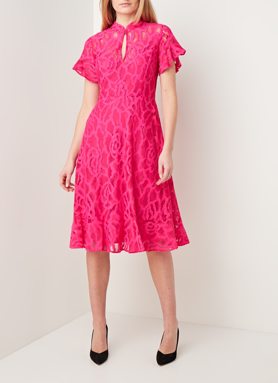 Damsel in a Dress Lulu Lace Dress Pink 08 - voorkant 4 roze